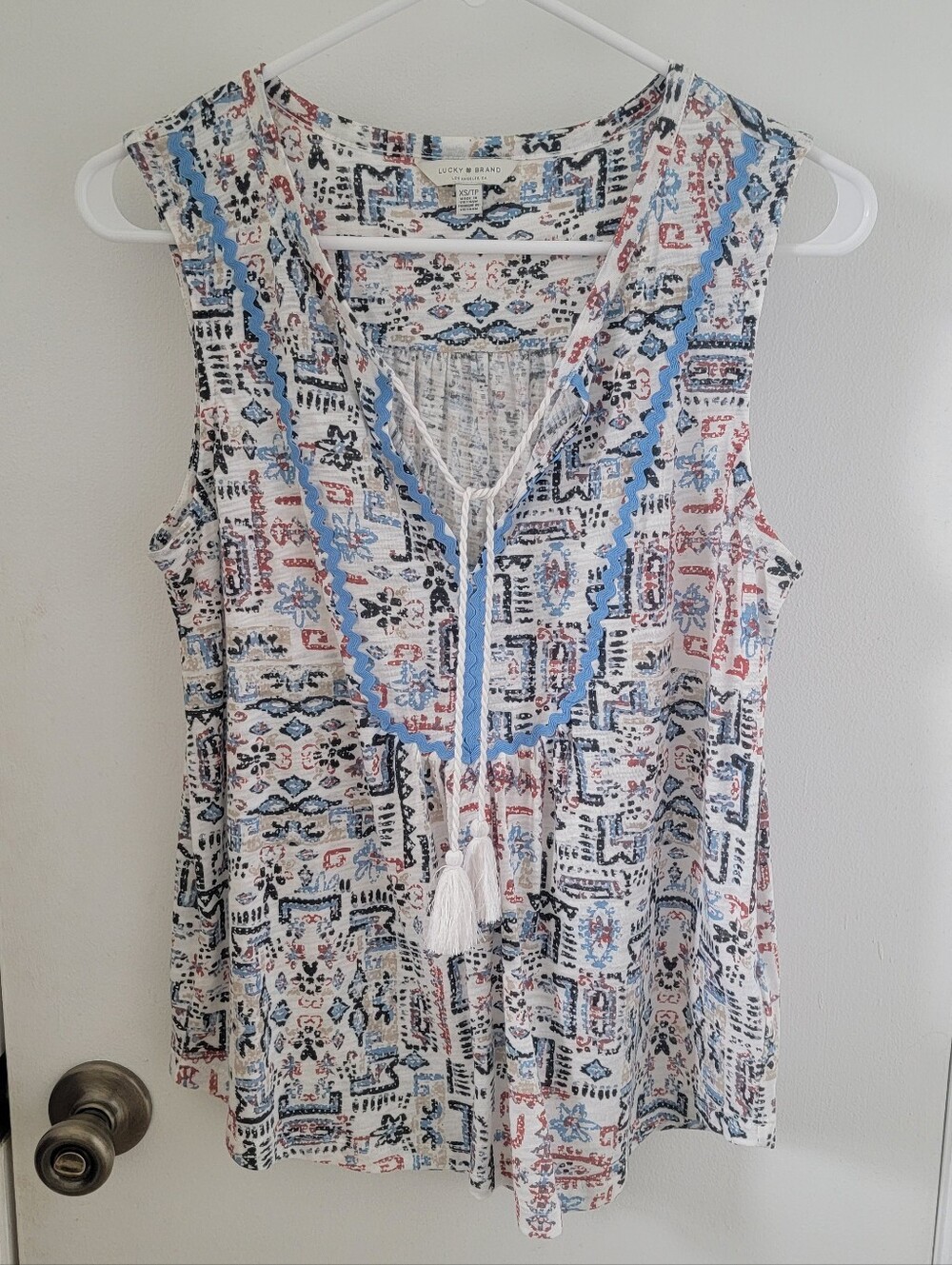 Sleeveless Boho Print Tassel Top - White Multi